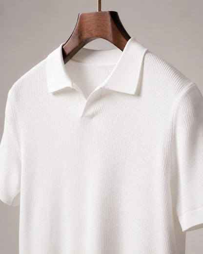 Polo Retro Minimalista con Diseño Atemporal