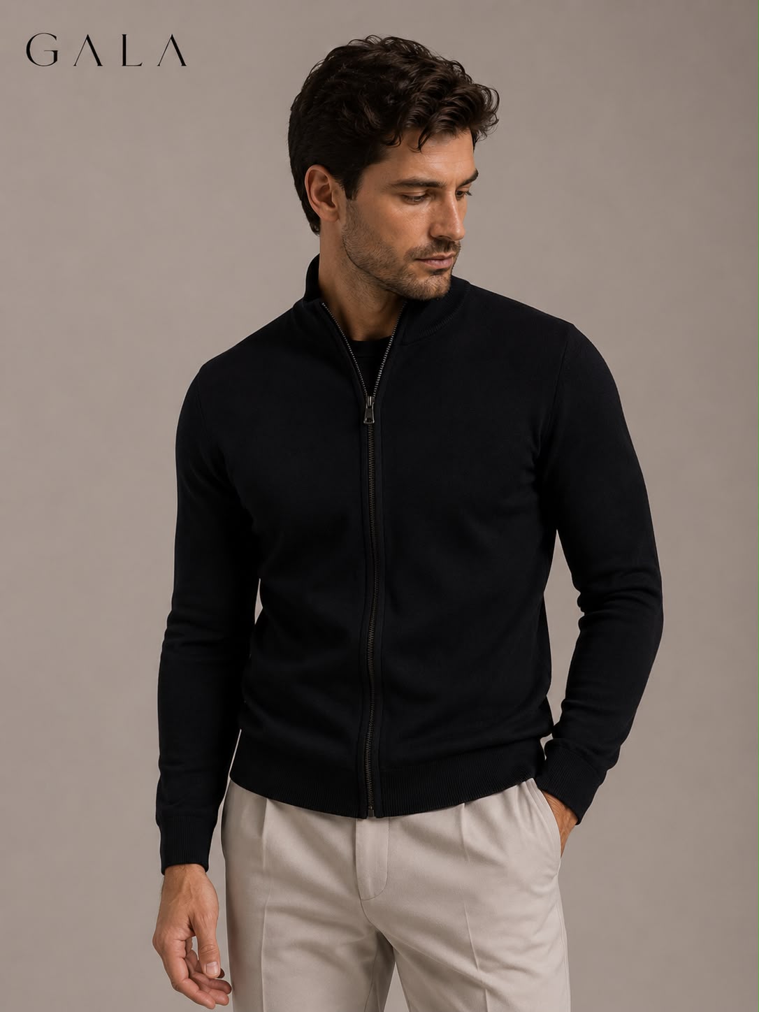 Sudadera calva de cuello alto