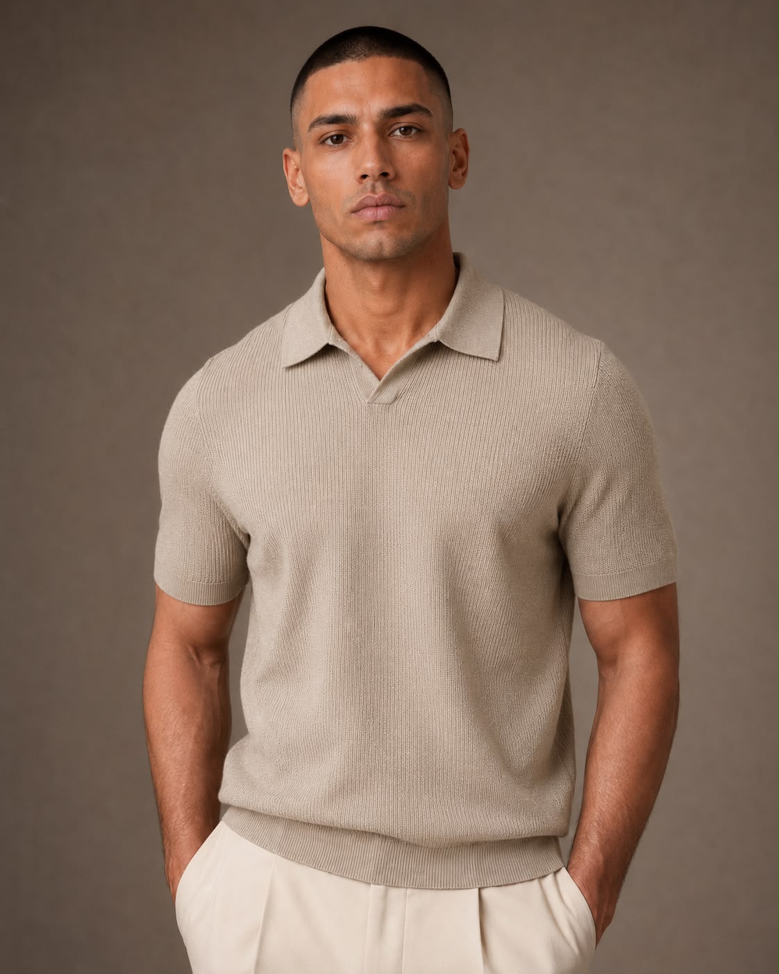 Polo Retro Minimalista con Diseño Atemporal